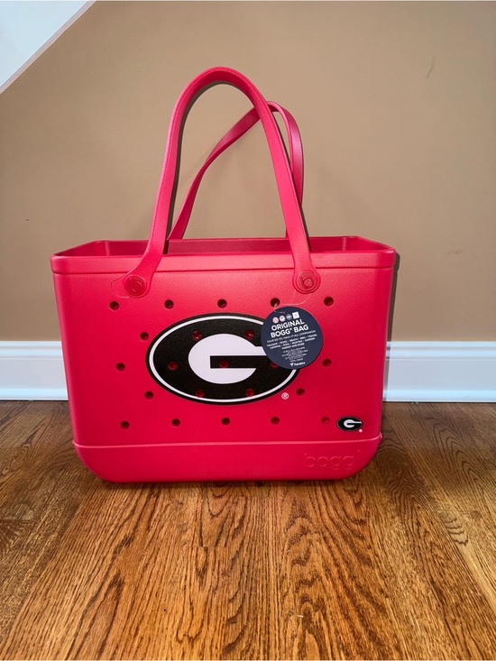 Bogs Handbags - Bogs Red Georgia Bulldogs Logo Tote